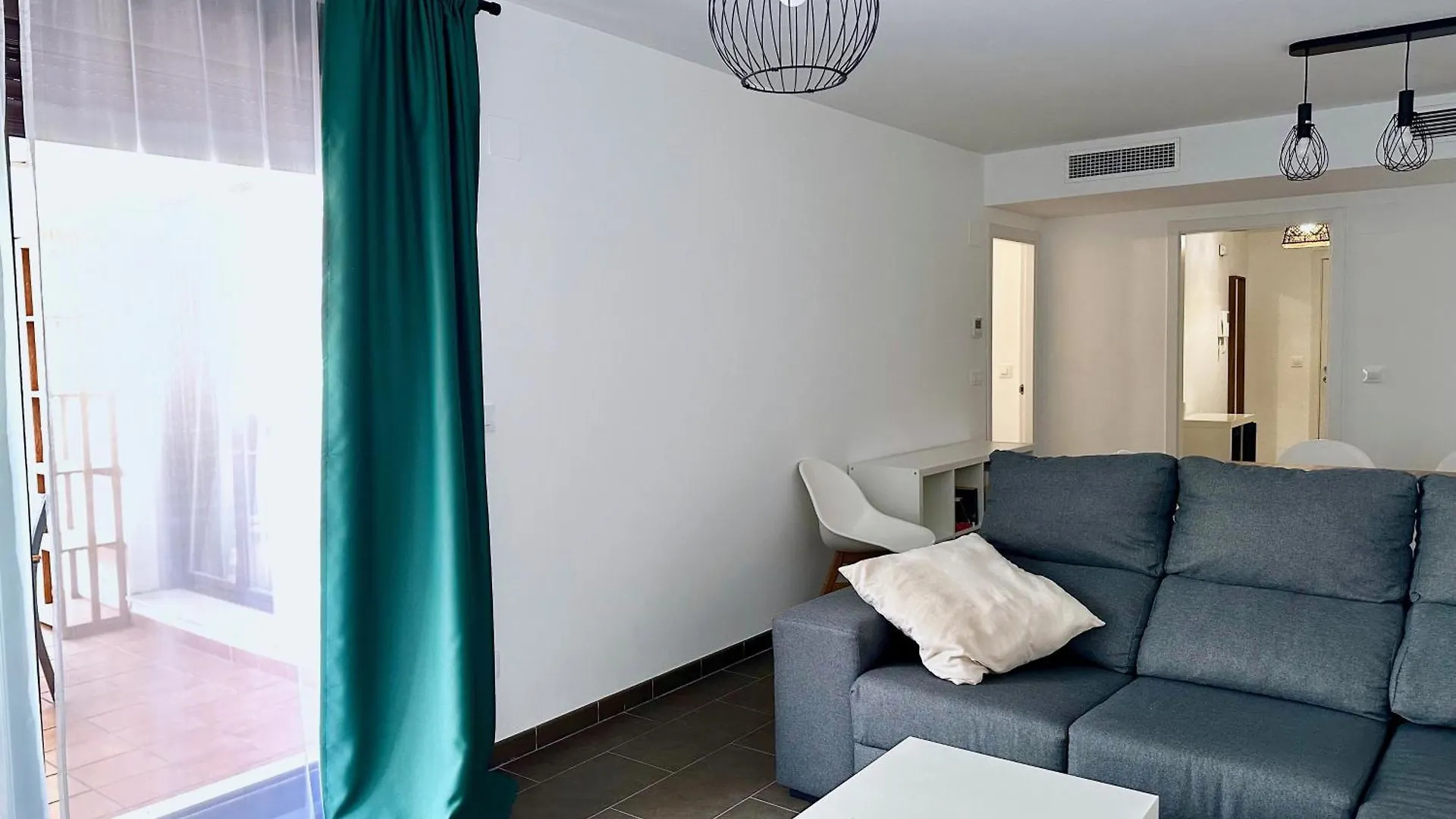 Nuevo Oasis Apartamento Con Parking Y Piscina Salobreña